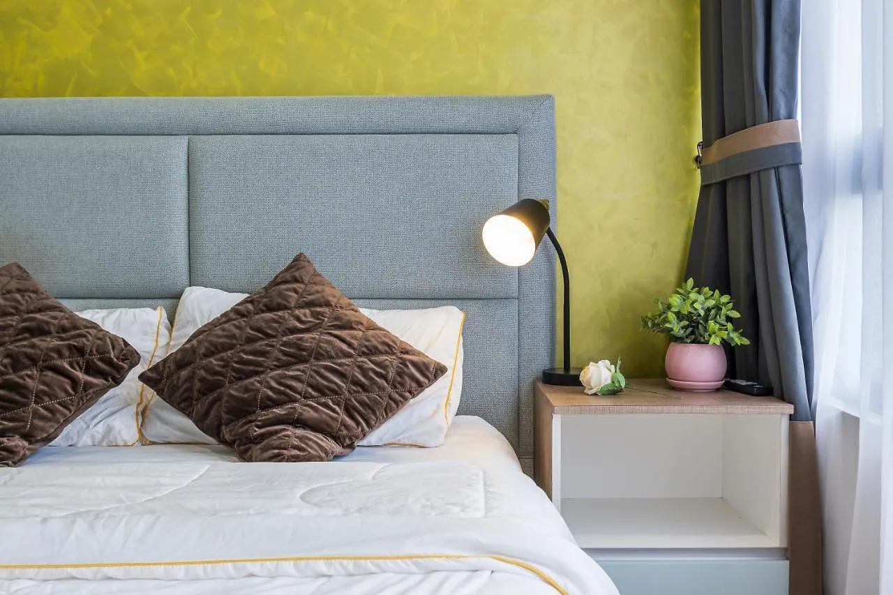Millerz Square 3R2B 8Pax Family Free 2 Parking Apartment Kuala Lumpur