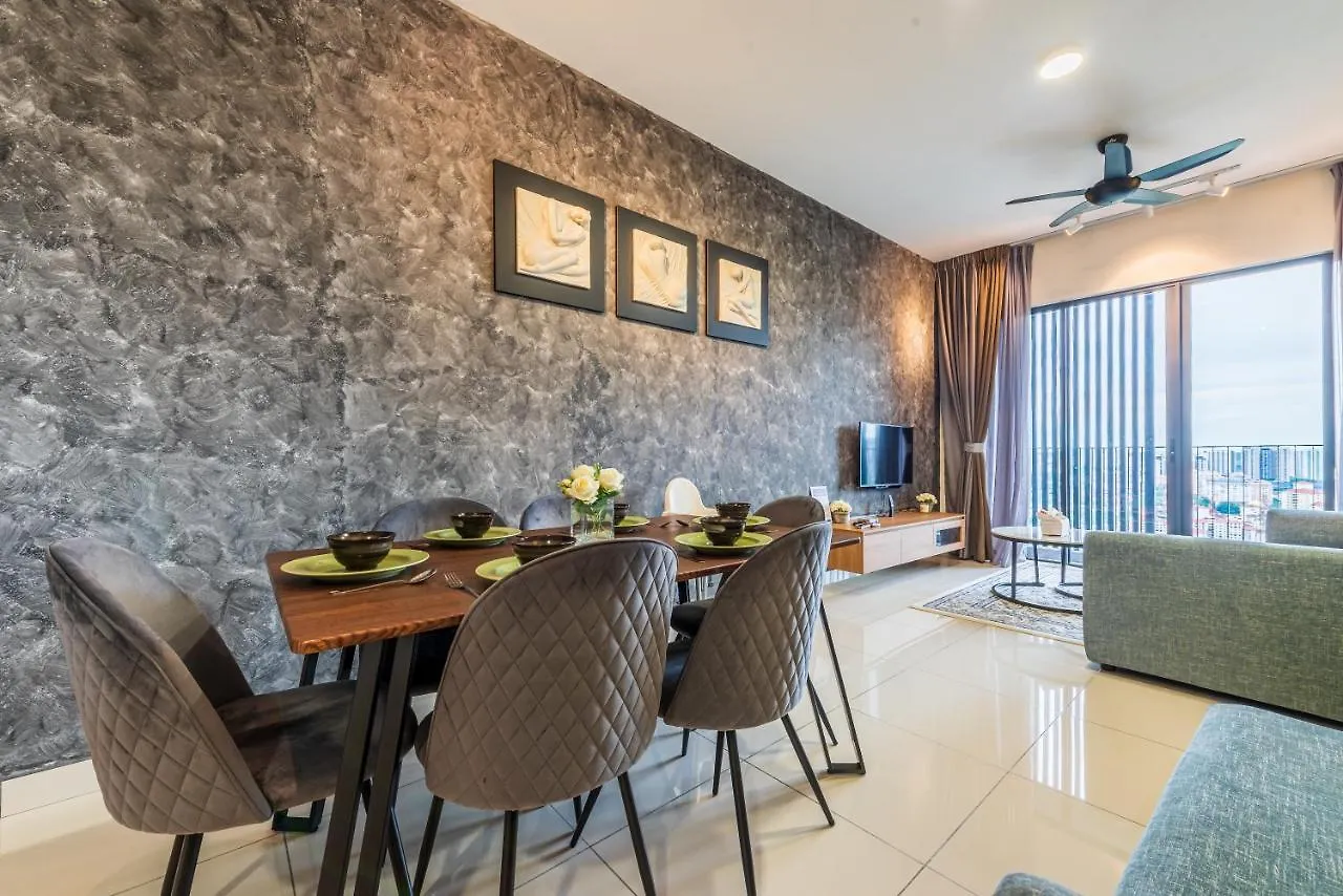 Millerz Square 3R2B 8Pax Family Free 2 Parking Apartment Kuala Lumpur