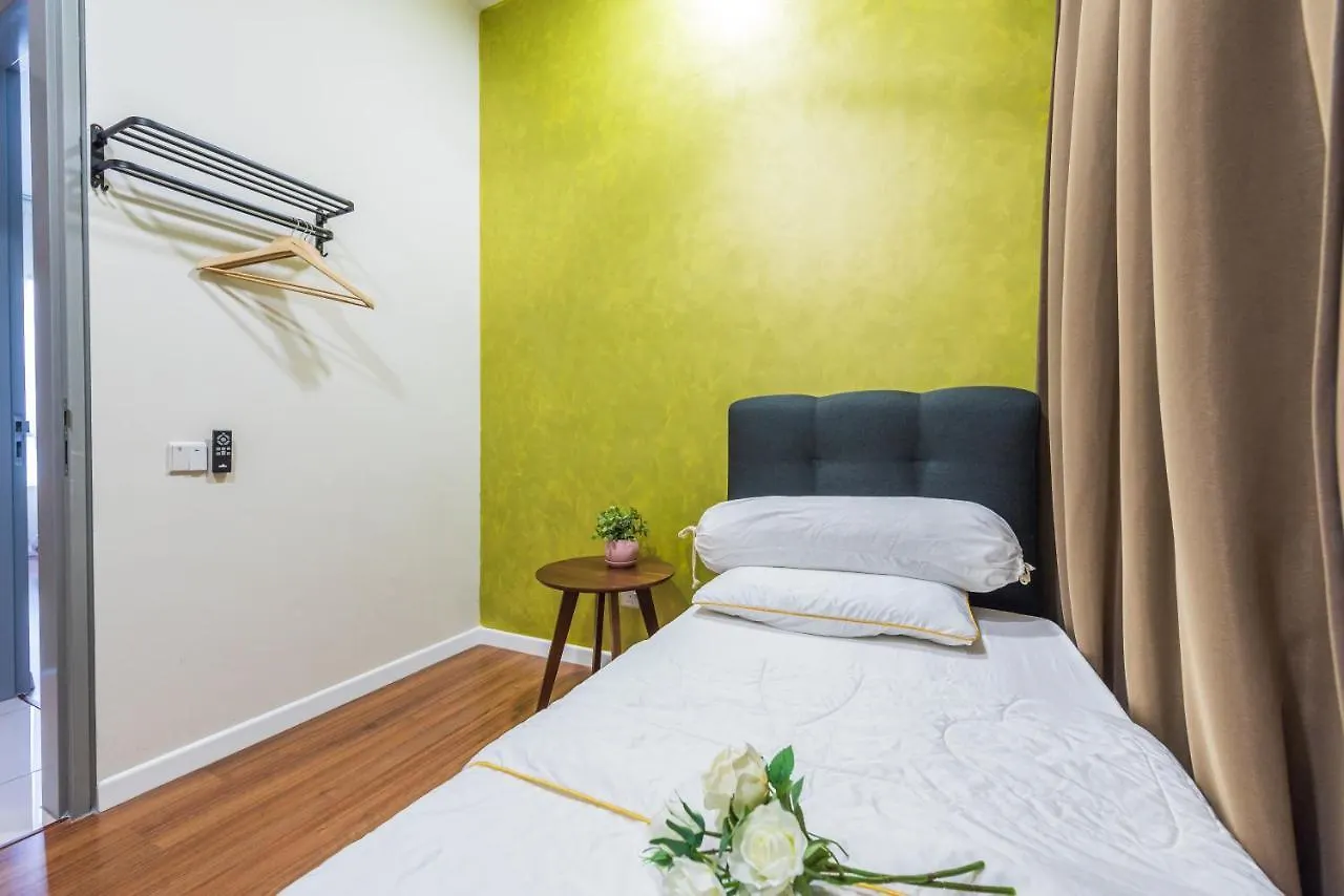 Millerz Square 3R2B 8Pax Family Free 2 Parking Apartment Kuala Lumpur